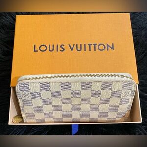 Louis Vuitton Damier Azure Wallet + Bundle